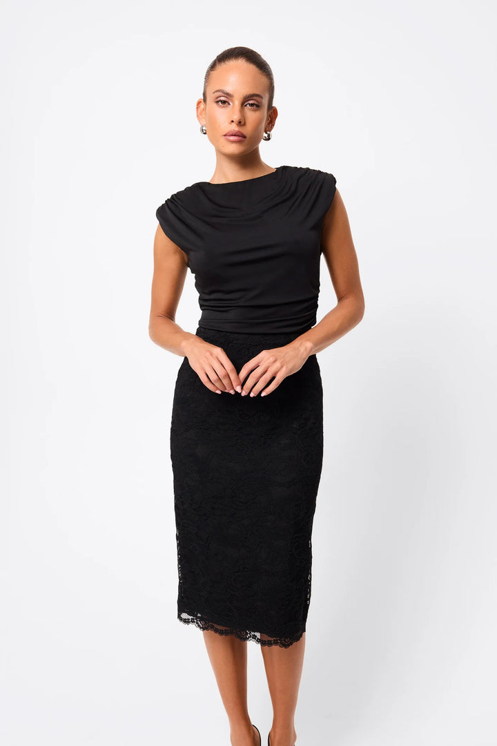 Desire Top Black