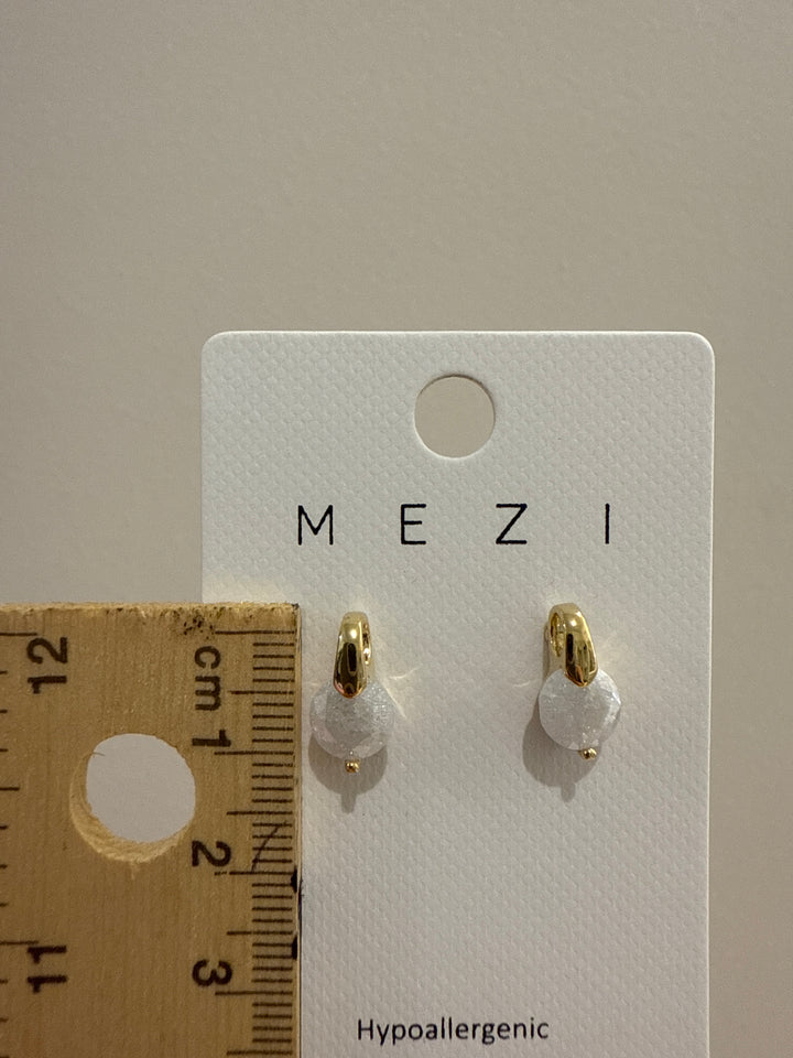 Mint frosted cubic earring with feature metal detail earrings