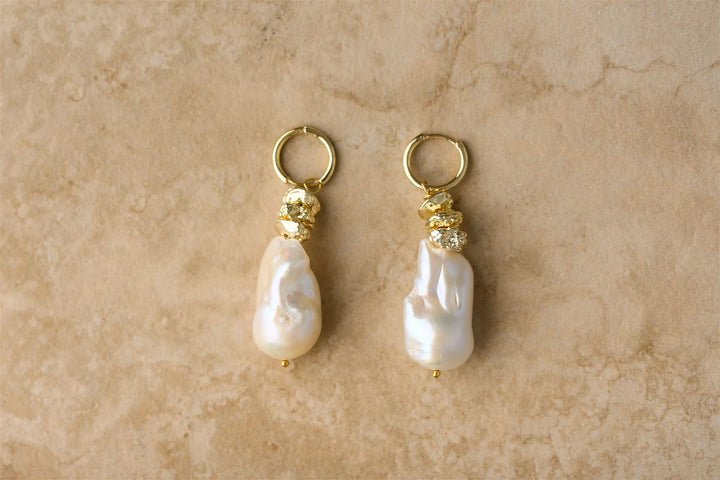 Jewel Pearl Earrings - Gold