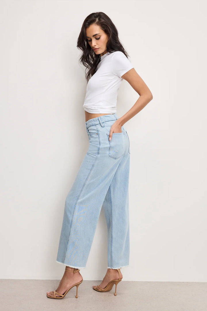 Weightless Good Skate Wide Cropped Jeans - Indigo 959