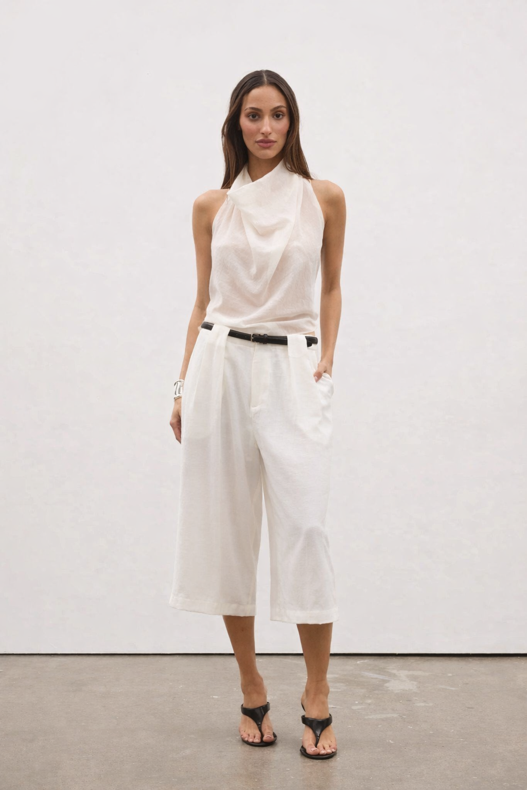 Savannah Short - White