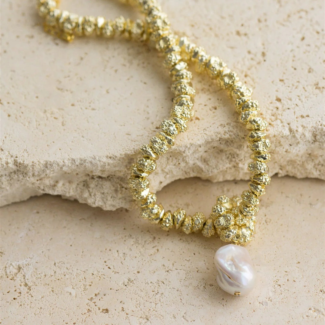 Jewel Pearl Necklace - Gold