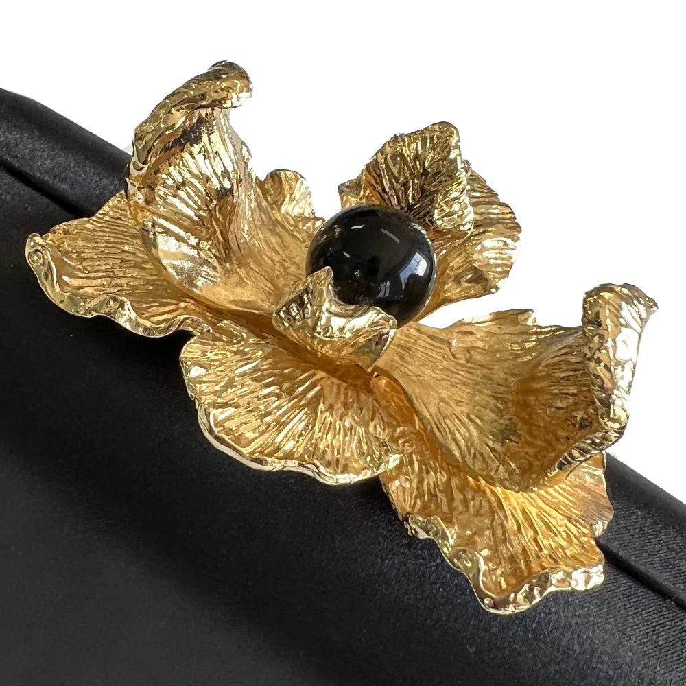 ADELE Orchid Lock Clutch Black